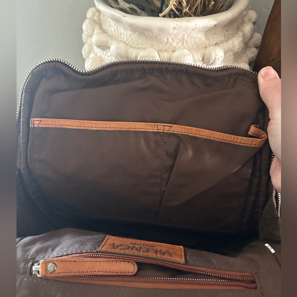 Vilencia Woven Leather Back Pack NWT - Picture 7 of 10